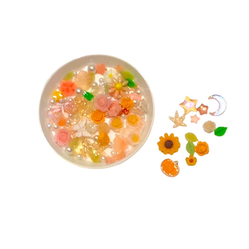 🆕 Orange Yellow Fall Resin Nail Charm 50pc Mixed Pieces